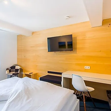 Otel Krone - Garni 3*