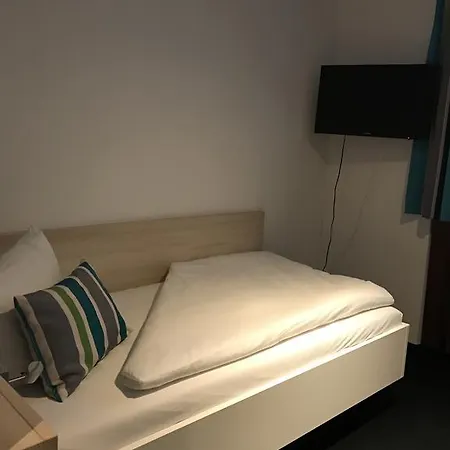 Krone - Garni Hotel 3*